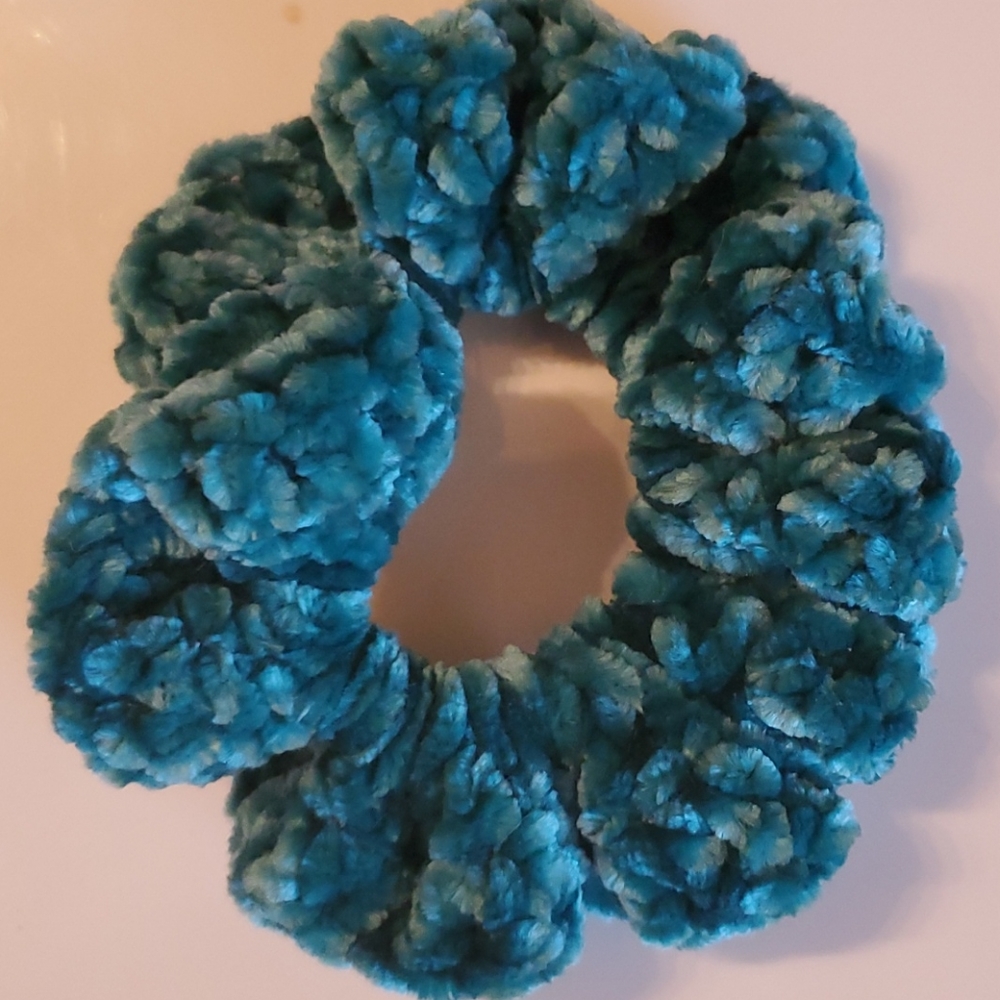 5 Handmade Crochet Scrunchies - Picture 5 of 8